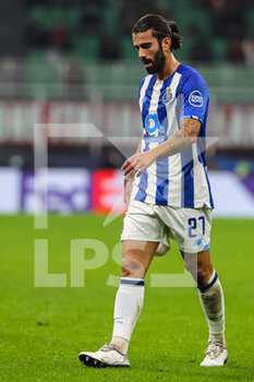 2021-11-03 - Sergio Oliveira of FC Porto looks on during the UEFA Champions League 2021/22 Group Stage - Group B football match between AC Milan and FC Porto at Giuseppe Meazza Stadium, Milan, Italy on November 03, 2021 - AC MILAN VS FC PORTO - UEFA CHAMPIONS LEAGUE - SOCCER