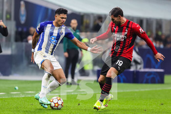 2021-11-03 - Evanilson of FC Porto in action during the UEFA Champions League 2021/22 Group Stage - Group B football match between AC Milan and FC Porto at Giuseppe Meazza Stadium, Milan, Italy on November 03, 2021 - AC MILAN VS FC PORTO - UEFA CHAMPIONS LEAGUE - SOCCER