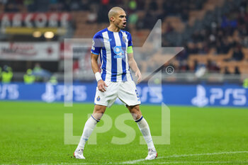 2021-11-03 - Pepe of FC Porto reacts during the UEFA Champions League 2021/22 Group Stage - Group B football match between AC Milan and FC Porto at Giuseppe Meazza Stadium, Milan, Italy on November 03, 2021 - AC MILAN VS FC PORTO - UEFA CHAMPIONS LEAGUE - SOCCER