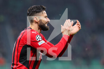 2021-11-03 - Olivier Giroud of AC Milan reacts during the UEFA Champions League 2021/22 Group Stage - Group B football match between AC Milan and FC Porto at Giuseppe Meazza Stadium, Milan, Italy on November 03, 2021 - AC MILAN VS FC PORTO - UEFA CHAMPIONS LEAGUE - SOCCER