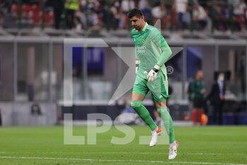 2021-09-15 - Thibaut Courtois of Real Madrid CF during the UEFA Champions League 2021/22 Group Stage - Group D football match between FC Internazionale and Real Madrid CF at Giuseppe Meazza Stadium, Milan, Italy on September 15, 2021 - GROUP D - INTER - FC INTERNAZIONALE VS REAL MADRID - UEFA CHAMPIONS LEAGUE - SOCCER