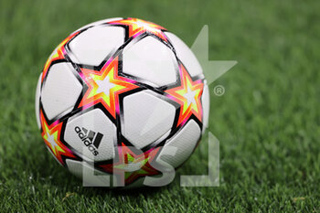 2021-09-15 - Official Adidas Champions League Matchball during the UEFA Champions League 2021/22 Group Stage - Group D football match between FC Internazionale and Real Madrid CF at Giuseppe Meazza Stadium, Milan, Italy on September 15, 2021 - GROUP D - INTER - FC INTERNAZIONALE VS REAL MADRID - UEFA CHAMPIONS LEAGUE - SOCCER