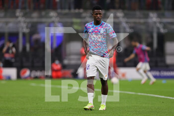 2021-09-15 - Vinícius Júnior of Real Madrid CF warms up during the UEFA Champions League 2021/22 Group Stage - Group D football match between FC Internazionale and Real Madrid CF at Giuseppe Meazza Stadium, Milan, Italy on September 15, 2021 - GROUP D - INTER - FC INTERNAZIONALE VS REAL MADRID - UEFA CHAMPIONS LEAGUE - SOCCER