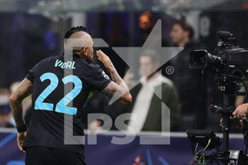2021-10-19 - Arturo Vidal of FC Internazionale celebrates after scoring a goal during the UEFA Champions League 2021/22 Group Stage - Group D football match between FC Internazionale and FC Sheriff Tiraspol at Giuseppe Meazza Stadium, Milan, Italy on October 19, 2021 - INTER - FC INTERNAZIONALE VS SHERIFF TIRASPOL - UEFA CHAMPIONS LEAGUE - SOCCER