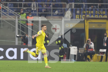 2021-10-19 - Sebastien Thill of FC Sheriff Tiraspol celebrates after scoring a goal during the UEFA Champions League 2021/22 Group Stage - Group D football match between FC Internazionale and FC Sheriff Tiraspol at Giuseppe Meazza Stadium, Milan, Italy on October 19, 2021 - INTER - FC INTERNAZIONALE VS SHERIFF TIRASPOL - UEFA CHAMPIONS LEAGUE - SOCCER