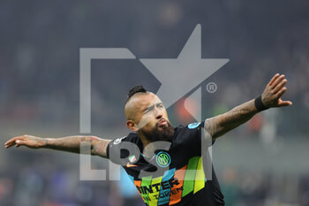 2021-10-19 - Arturo Vidal of FC Internazionale celebrates after scoring a goal during the UEFA Champions League 2021/22 Group Stage - Group D football match between FC Internazionale and FC Sheriff Tiraspol at Giuseppe Meazza Stadium, Milan, Italy on October 19, 2021 - INTER - FC INTERNAZIONALE VS SHERIFF TIRASPOL - UEFA CHAMPIONS LEAGUE - SOCCER