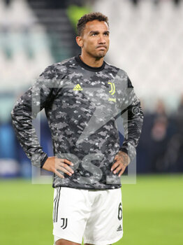 2021-11-02 - Luiz Da Silva Danilo (Juventus FC) during warmup - JUVENTUS FC VS ZENIT ST. PETERSBURG - UEFA CHAMPIONS LEAGUE - SOCCER