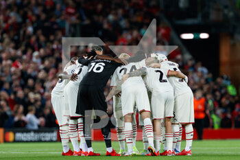 2021-09-15 - AC Milan players rounded before the match - GROUP B - LIVERPOOL FC VS AC MILAN - UEFA CHAMPIONS LEAGUE - SOCCER