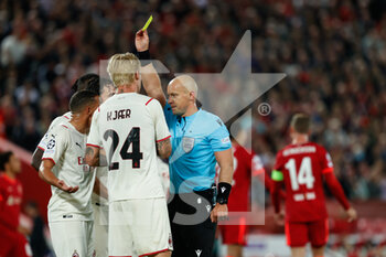 2021-09-15 - The referee shows a yellow card to Ismael Bennacer (AC Milan) - GROUP B - LIVERPOOL FC VS AC MILAN - UEFA CHAMPIONS LEAGUE - SOCCER
