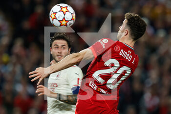 2021-09-15 - Diogo Jota (Liverpool FC) controls the ball in mid air - GROUP B - LIVERPOOL FC VS AC MILAN - UEFA CHAMPIONS LEAGUE - SOCCER