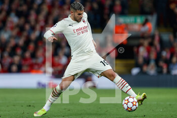 2021-09-15 - Theo Hernandez (AC Milan) in action - GROUP B - LIVERPOOL FC VS AC MILAN - UEFA CHAMPIONS LEAGUE - SOCCER