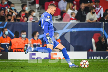 2021-09-14 - Ivo GRBIC of Lille during the UEFA Champions League, Group Stage, Group G football match between Lille OSC (LOSC) and Verein fur Leibesubungen Wolfsburg on September 14, 2021 at Pierre Mauroy Stadium in Villeneuve-d'Ascq, France - LILLE OSC (LOSC) AND VEREIN FUR LEIBESUBUNGEN WOLFSBURG - UEFA CHAMPIONS LEAGUE - SOCCER