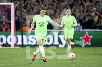 2021-09-14 - Yannick Gerhardt of Wolfsburg during the UEFA Champions League, Group Stage, Group G football match between Lille OSC (LOSC) and VfL Wolfsburg on September 14, 2021 at Stade Pierre Mauroy in Villeneuve-d?Ascq near Lille, France - LILLE OSC (LOSC) AND VEREIN FUR LEIBESUBUNGEN WOLFSBURG - UEFA CHAMPIONS LEAGUE - SOCCER