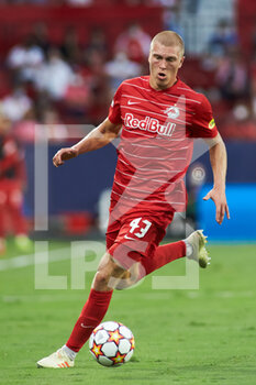 2021-09-14 - Rasmus Kristensen of Salzburg in action during the UEFA Champions League, Group G, football match played between Sevilla FC and RB Salzburg at Ramon Sanchez-Pizjuan stadium on September 14, 2021, in Sevilla, Spain - GROUP G - SEVILLA FC VS RB SALZBURG - UEFA CHAMPIONS LEAGUE - SOCCER