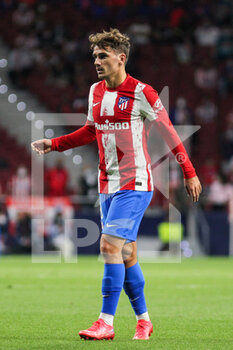 2021-09-15 - Antoine Griezmann of Atletico de Madrid looks on during the UEFA Champions League, Group B, football match played between Atletico de Madrid and FC Porto at Wanda Metropolitano stadium on September 15, 2021, in Madrid, Spain - GROUP B - ATLETICO DE MADRID VS FC PORTO - UEFA CHAMPIONS LEAGUE - SOCCER