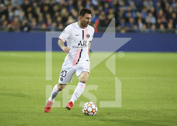 2021-09-15 - Lionel Messi of PSG during the UEFA Champions League, Group Stage, Group 1 football match between Club Brugge KV and Paris Saint-Germain (PSG)on September 15, 2021 at Jan Breydel Stadion in Bruges, Belgium - CLUB BRUGGE KV VS PARIS SAINT-GERMAIN (PSG) - UEFA CHAMPIONS LEAGUE - SOCCER