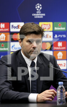 2021-09-15 - Coach of PSG Mauricio Pochettino answers to the media during the post-match press conference following the UEFA Champions League, Group Stage, Group 1 football match between Club Brugge KV and Paris Saint-Germain (PSG)on September 15, 2021 at Jan Breydel Stadion in Bruges, Belgium - CLUB BRUGGE KV VS PARIS SAINT-GERMAIN (PSG) - UEFA CHAMPIONS LEAGUE - SOCCER