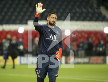 2021-09-28 - Goalkeeper of PSG Gianluigi Donnarumma during the UEFA Champions League, Group A football match between Paris Saint-Germain and Manchester City on September 28, 2021 at Parc des Princes stadium in Paris, France - PARIS SAINT-GERMAIN VS MANCHESTER CITY - UEFA CHAMPIONS LEAGUE - SOCCER