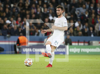 2021-09-28 - Aymeric Laporte of Manchester City during the UEFA Champions League, Group A football match between Paris Saint-Germain and Manchester City on September 28, 2021 at Parc des Princes stadium in Paris, France - PARIS SAINT-GERMAIN VS MANCHESTER CITY - UEFA CHAMPIONS LEAGUE - SOCCER