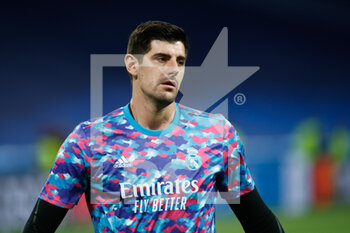 2021-09-28 - Thibaut Courtois of Real Madrid warms up during the UEFA Champions League, Group D football match between Real Madrid and FC Sheriff Tiraspol on Septenber 28, 2021 at Santiago Bernabeu stadium in Madrid, Spain - REAL MADRID VS FC SHERIFF TIRASPOL - UEFA CHAMPIONS LEAGUE - SOCCER