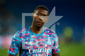 2021-09-28 - David Alaba of Real Madrid warms up during the UEFA Champions League, Group D football match between Real Madrid and FC Sheriff Tiraspol on Septenber 28, 2021 at Santiago Bernabeu stadium in Madrid, Spain - REAL MADRID VS FC SHERIFF TIRASPOL - UEFA CHAMPIONS LEAGUE - SOCCER