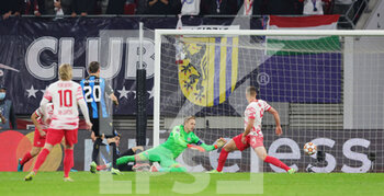 2021-09-28 - Hans Vanaken of Club Brugge scores the 1-1 goal during the UEFA Champions League, Group A football match between Red Bull Leipzig and Club Brugge on September 28, 2021 at Red Bull Arena in Leipzig, Germany - RED BULL LEIPZIG VS CLUB BRUGGE - UEFA CHAMPIONS LEAGUE - SOCCER