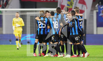 2021-09-28 - Club Bugge players celebrate after winning the UEFA Champions League, Group A football match between Red Bull Leipzig and Club Brugge on September 28, 2021 at Red Bull Arena in Leipzig, Germany - RED BULL LEIPZIG VS CLUB BRUGGE - UEFA CHAMPIONS LEAGUE - SOCCER