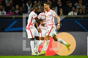 2021-10-19 - Andre SILVA of RB Leipzig celebrate his goal with teammates during the UEFA Champions League, Group A football match between Paris Saint-Germain and RB Leipzig on October 19, 2021 at Parc des Princes stadium in Paris, France - PARIS SAINT-GERMAIN VS RB LEIPZIG - UEFA CHAMPIONS LEAGUE - SOCCER