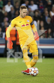 2021-10-19 - Goalkeeper of RB Leipzig Peter Gulacsi during the UEFA Champions League Group A football match between Paris Saint-Germain (PSG) and RB Leipzig on October 19, 2021 at Parc des Princes stadium in Paris, France - PARIS SAINT-GERMAIN VS RB LEIPZIG - UEFA CHAMPIONS LEAGUE - SOCCER