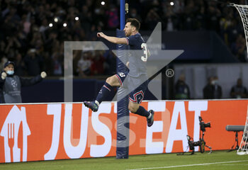 2021-10-19 - Lionel Messi of PSG celebrates his second goal on a panenka penalty kick during the UEFA Champions League Group A football match between Paris Saint-Germain (PSG) and RB Leipzig on October 19, 2021 at Parc des Princes stadium in Paris, France - PARIS SAINT-GERMAIN VS RB LEIPZIG - UEFA CHAMPIONS LEAGUE - SOCCER