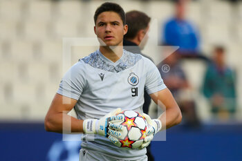 2021-10-19 - Senne Lammens of Club Brugge warms up during the UEFA Champions League, Group A football match between Club Brugge KV and Manchester City on October 19, 2021 at Jan Breydelstadion in Bruges, Belgium - CLUB BRUGGE KV VS MANCHESTER CITY - UEFA CHAMPIONS LEAGUE - SOCCER