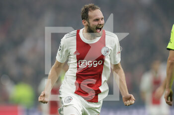 2021-10-19 - Daley Blind of Ajax celebrates after his goal 2-0 during the UEFA Champions League, Group C football match between Ajax and Borussia Dortmund on October 19, 2021 at Johan Cruijff ArenA in Amsterdam, Netherlands - AJAX VS BORUSSIA DORTMUND - UEFA CHAMPIONS LEAGUE - SOCCER