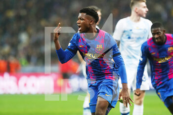 2021-11-02 - Ansu Fati of FC Barcelona celebrates after scoring his sides first goal during the UEFA Champions League, Group E football match between Dinamo Kiev and FC Barcelona on November 2, 2021 at the NSC Olimpiyskiy in Kiev, Ukraine - DINAMO KIEV VS FC BARCELONA - UEFA CHAMPIONS LEAGUE - SOCCER