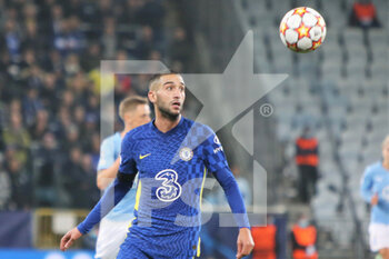 2021-11-02 - Hakim Ziyech of FC Chelsea during the UEFA Champions League, Group H football match between Malmo FF and Chelsea FC on November 2, 2021 at Eleda Stadion in Malmo, Sweden - MALMO FF VS CHELSEA FC - UEFA CHAMPIONS LEAGUE - SOCCER