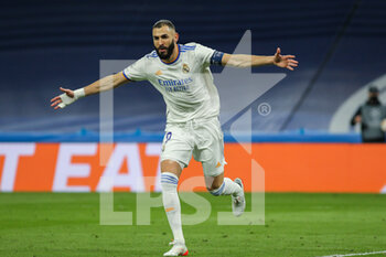 2021-11-03 - Karim Benzema of Real Madrid celebrates a goal during the UEFA Champions League, Group D football match between Real Madrid and Shakhtar Donetsk on November 03, 2021 at Santiago Bernabeu stadium in Madrid, Spain - REAL MADRID VS SHAKHTAR DONETSK - UEFA CHAMPIONS LEAGUE - SOCCER