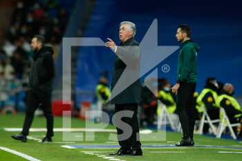 2021-11-03 - Carlo Ancelotti, coach of Real Madrid during the UEFA Champions League, Group D football match between Real Madrid and Shakhtar Donetsk on November 03, 2021 at Santiago Bernabeu stadium in Madrid, Spain - REAL MADRID VS SHAKHTAR DONETSK - UEFA CHAMPIONS LEAGUE - SOCCER