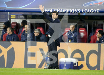 2021-11-03 - Coach of PSG Mauricio Pochettino during the UEFA Champions League, Group A football match between RB Leipzig and Paris Saint-Germain (PSG) on November 3, 2021 at Red Bull Arena in Leipzig, Germany - RB LEIPZIG VS PARIS SAINT-GERMAIN - UEFA CHAMPIONS LEAGUE - SOCCER