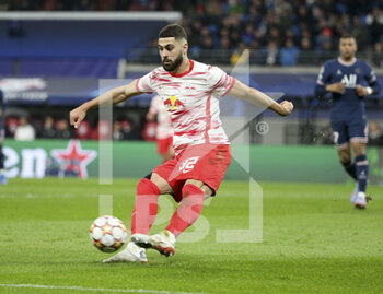 2021-11-03 - Josko Gvardiol of RB Leipzig during the UEFA Champions League, Group A football match between RB Leipzig and Paris Saint-Germain (PSG) on November 3, 2021 at Red Bull Arena in Leipzig, Germany - RB LEIPZIG VS PARIS SAINT-GERMAIN - UEFA CHAMPIONS LEAGUE - SOCCER