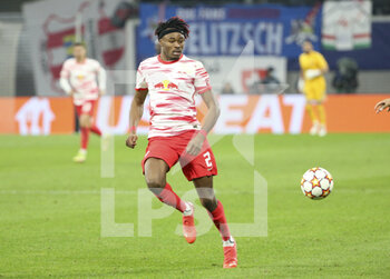 2021-11-03 - Mohamed Simakan of RB Leipzig during the UEFA Champions League, Group A football match between RB Leipzig and Paris Saint-Germain (PSG) on November 3, 2021 at Red Bull Arena in Leipzig, Germany - RB LEIPZIG VS PARIS SAINT-GERMAIN - UEFA CHAMPIONS LEAGUE - SOCCER