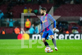 2021-11-23 - Jordi Alba of FC Barcelona during the UEFA Champions League, Group E football match between FC Barcelona and SL Benfica on November 23, 2021 at Camp Nou stadium in Barcelona, Spain - FC BARCELONA VS SL BENFICA - UEFA CHAMPIONS LEAGUE - SOCCER