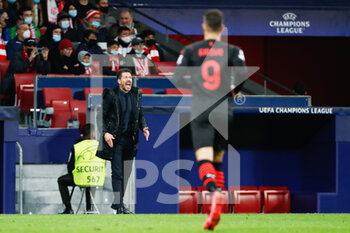 2021-11-24 - Diego Pablo Simeone, coach of Atletico de Madrid during the UEFA Champions League, Group B football match between Atletico de Madrid and AC Milan on November 24, 2021 at Wanda Metropolitano stadium in Madrid, Spain - ATLETICO DE MADRID VS AC MILAN - UEFA CHAMPIONS LEAGUE - SOCCER