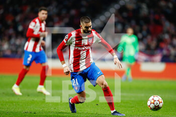2021-11-24 - Yannick Carrasco of Atletico de Madrid during the UEFA Champions League, Group B football match between Atletico de Madrid and AC Milan on November 24, 2021 at Wanda Metropolitano stadium in Madrid, Spain - ATLETICO DE MADRID VS AC MILAN - UEFA CHAMPIONS LEAGUE - SOCCER