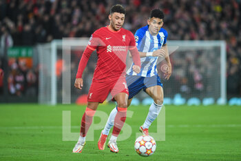 2021-11-24 - Alex Oxlade-Chamberlain (15) during the UEFA Champions League, Group B football match between Liverpool FC and FC Porto on November 24, 2021 at Anfield stadium in Liverpool, England - LIVERPOOL FC VS FC PORTO - UEFA CHAMPIONS LEAGUE - SOCCER
