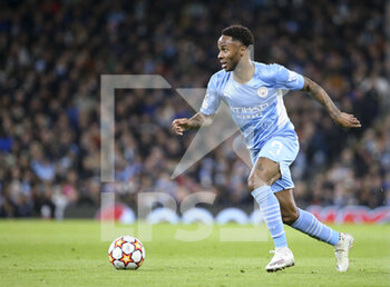 2021-11-24 - Raheem Sterling of Manchester City during the UEFA Champions League, Group A football match between Manchester City and Paris Saint-Germain (PSG) on November 24, 2021 at Etihad Stadium in Manchester, England - MANCHESTER CITY VS PARIS SAINT-GERMAIN (PSG) - UEFA CHAMPIONS LEAGUE - SOCCER