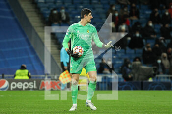 2021-12-07 - Thibaut Courtois of Real Madrid during the UEFA Champions League, Group D football match between Real Madrid and FC Internazionale on December 7, 2021 at Santiago Bernabeu stadium in Madrid, Spain - REAL MADRID VS FC INTERNAZIONALE - UEFA CHAMPIONS LEAGUE - SOCCER