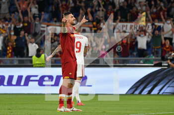 2021-09-16 - Lorenzo Pellegrini of AS Roma celebrates after scoring goal 3-1 during the UEFA Europa Conference League football match between AS Roma and CSKA Sofia at The Olympic Stadium in Rome on September 16, 2021 - AS ROMA VS CSKA SOFIA - UEFA CONFERENCE LEAGUE - SOCCER