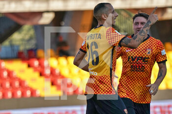 2021-08-14 - Riccardo Improta (Benevento Calcio) esulta  dopo aver segnato il gol del 1-0 - TRENTADUESIMI - BENEVENTO VS SPAL - ITALIAN CUP - SOCCER
