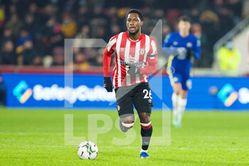 2021-12-22 - Shandon Baptiste (26) of Brentford during the English League Cup, EFL Cup quarter-finals football match between Brentford and Chelsea on December 22, 2021 at Brentford Community Stadium in Brentford, England - BRENTFORD VS CHELSEA - ENGLISH LEAGUE CUP - SOCCER