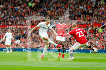 2021-08-14 - Leeds United defender Luke Ayling (2) scores a goal to make the score 1-1 during the English championship Premier League football match between Manchester United and Leeds United on August 14, 2021 at Old Trafford in Manchester, England - Photo Simon Davies / ProSportsImages / DPPI - MANCHESTER UNITED VS LEEDS UNITED - ENGLISH PREMIER LEAGUE - SOCCER