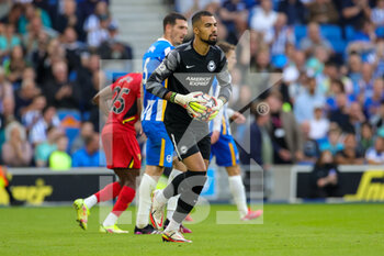 2021-08-21 - Robert Sanchez (1) of Brighton & Hove Albion during the English championship Premier League football match between Brighton and Hove Albion and Watford on August 21, 2021 at the American Express Community Stadium in Brighton and Hove, England - Photo Nigel Keene / ProSportsImages / DPPI - BRIGHTON AND HOVE ALBION VS WATFORD - ENGLISH PREMIER LEAGUE - SOCCER